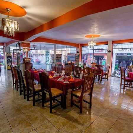Hoteles Kakchiquel Панахачел Екстериор снимка