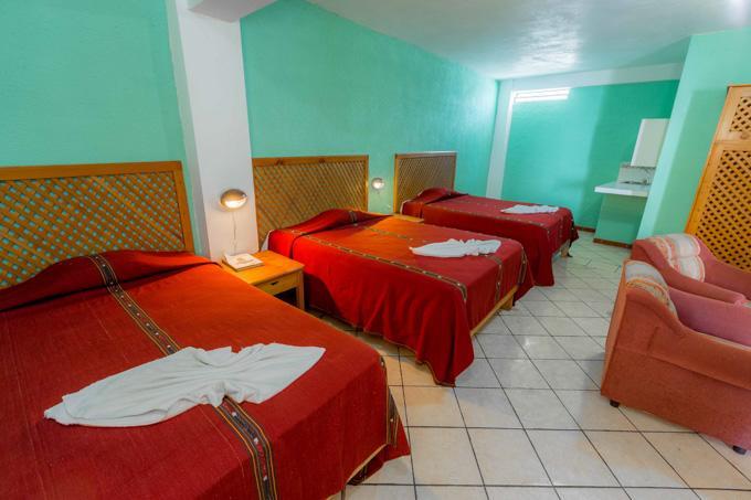 Hoteles Kakchiquel Панахачел Екстериор снимка