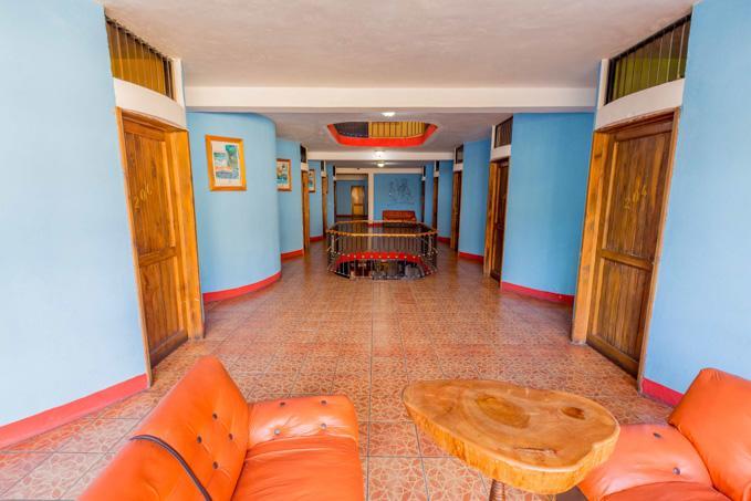 Hoteles Kakchiquel Панахачел Екстериор снимка