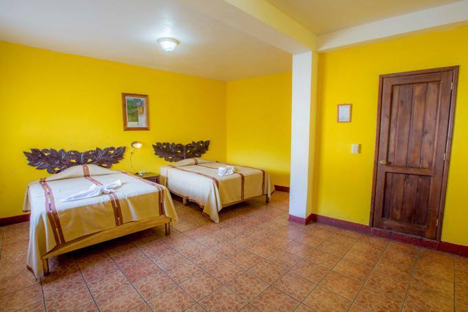 Hoteles Kakchiquel Панахачел Екстериор снимка